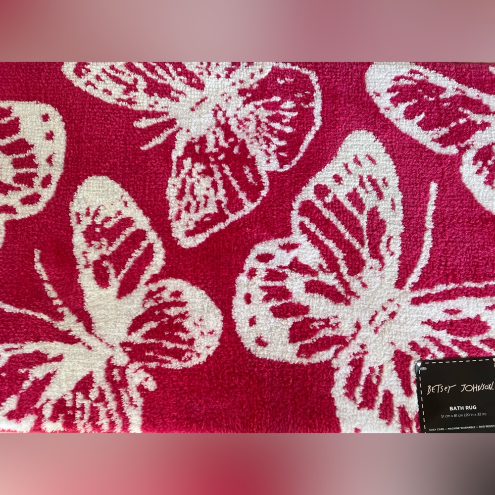 Betsey Johnson Butterfly Rug - Picture 2 of 6